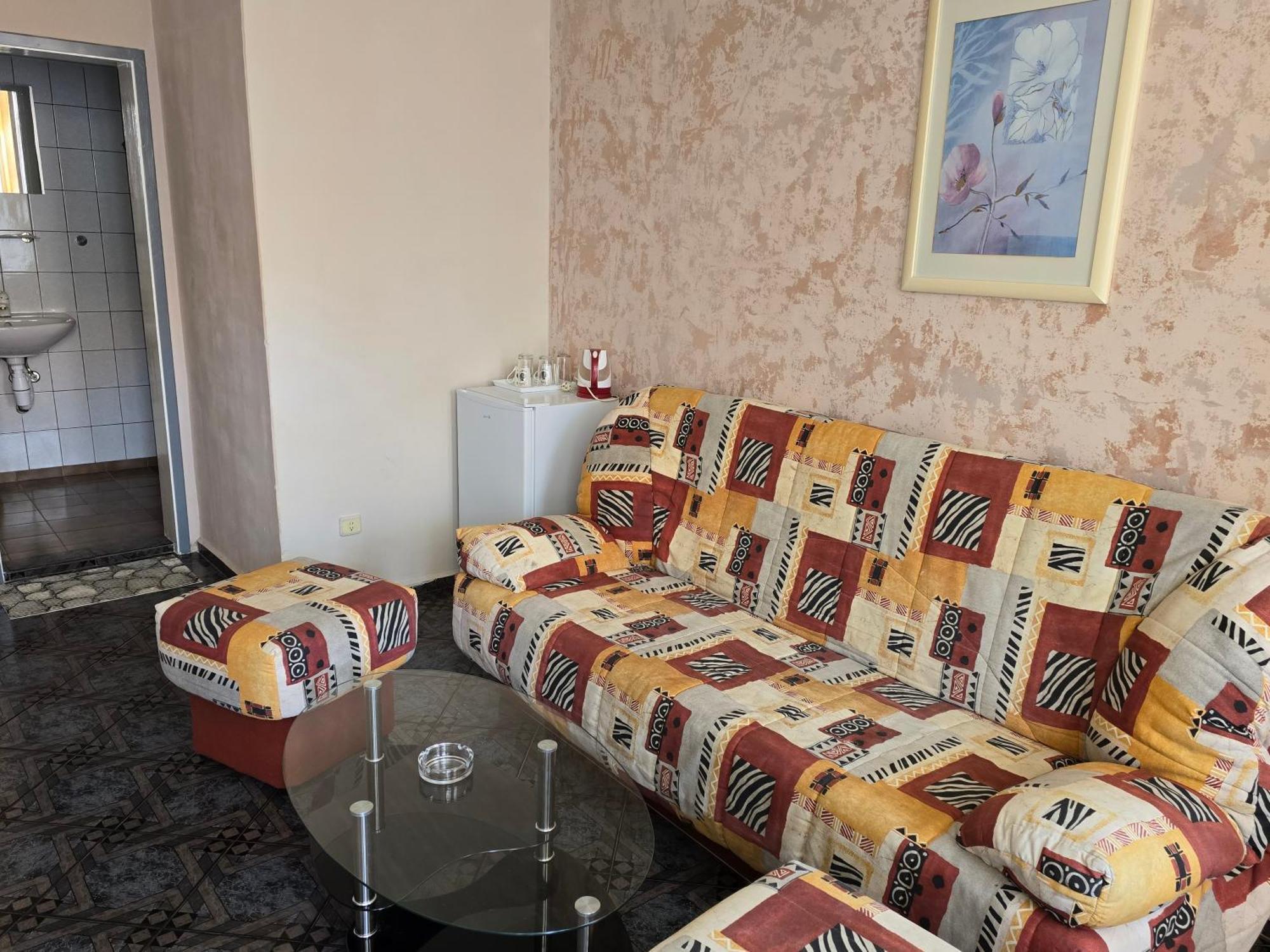 Orion Guest House Sosopol Exterior foto