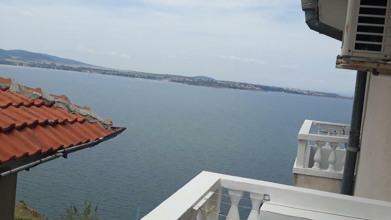 Orion Guest House Sosopol Exterior foto